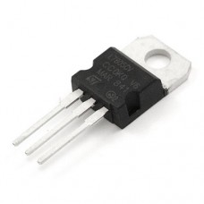 Voltage regulator LM7805